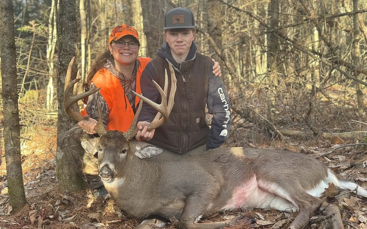 This former vegetarian anti-hunter just shot her 1st Maine buck
