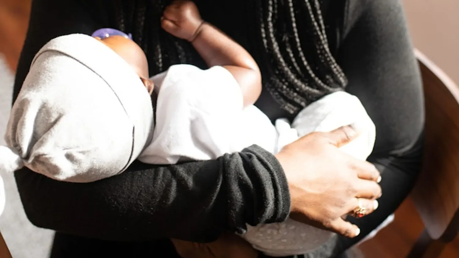 Postpartum tips for moms: Balancing mental and physical wellness
