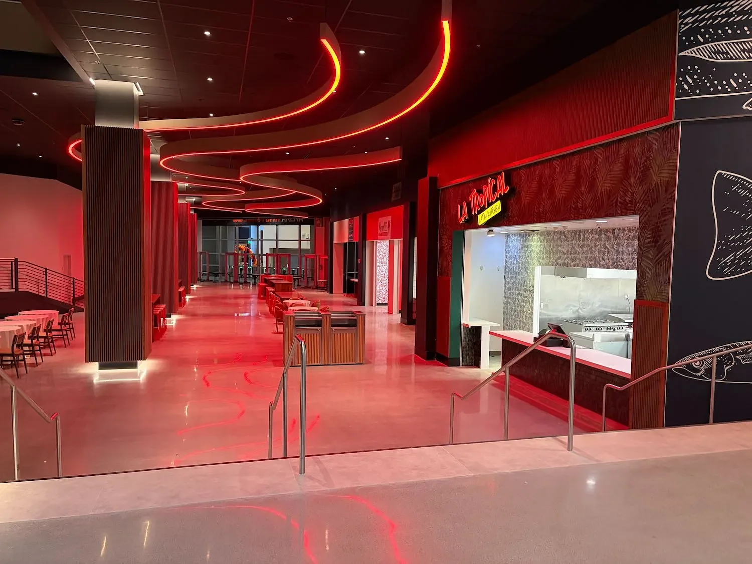 Former CNN Center opens as The CTR, with Atlanta's newest food hall