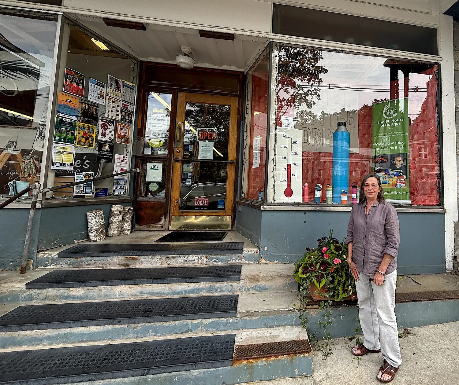Steele’s Stationers collects water bottles for End 68 Hours of Hunger