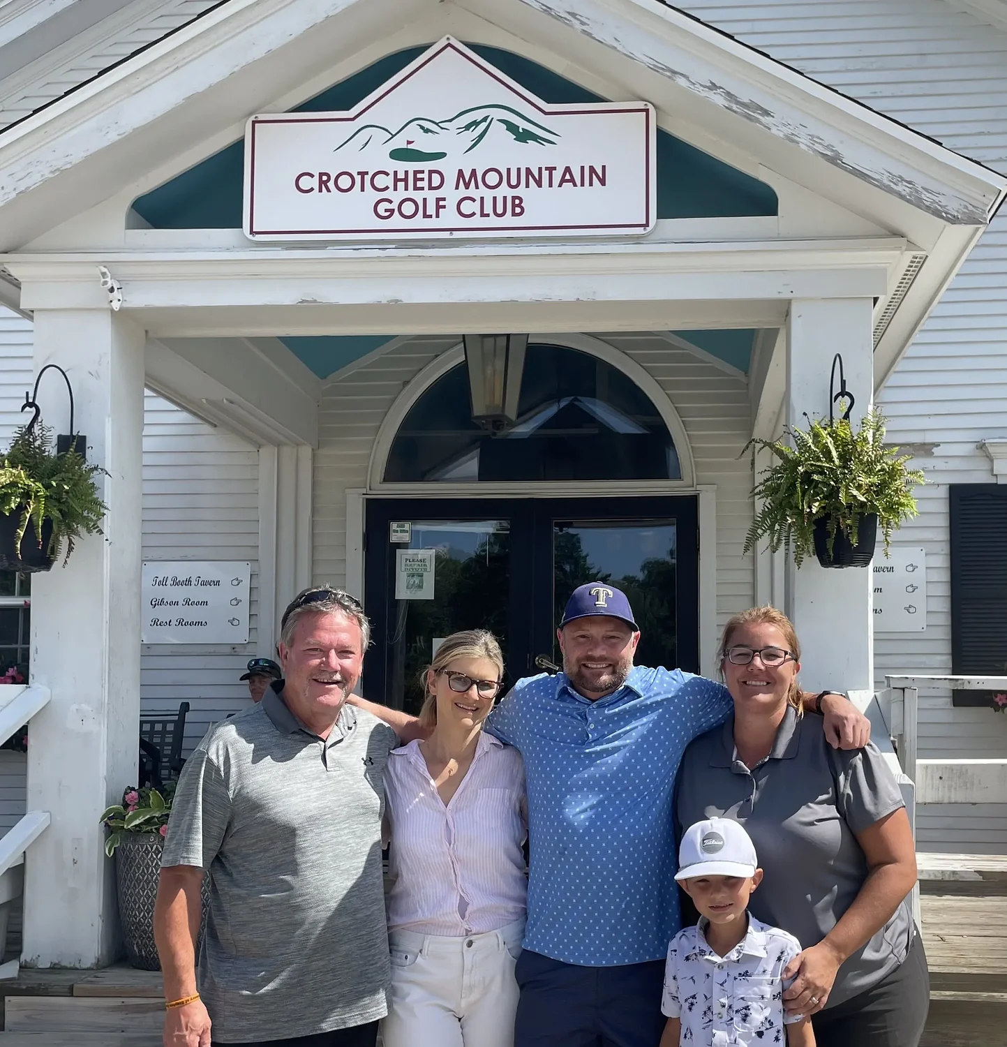 J. Field Foundation golf tournament raises funds for equine therapy sessions