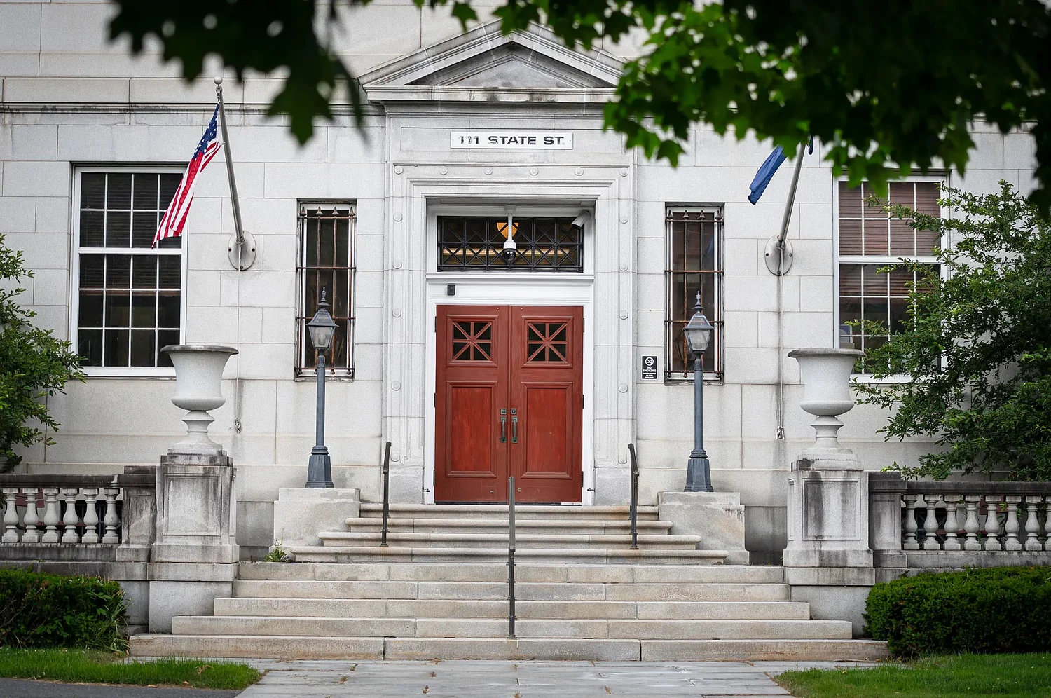Vermont Supreme Court agrees to step in quickly on appeal of overturned return-to-office mandate