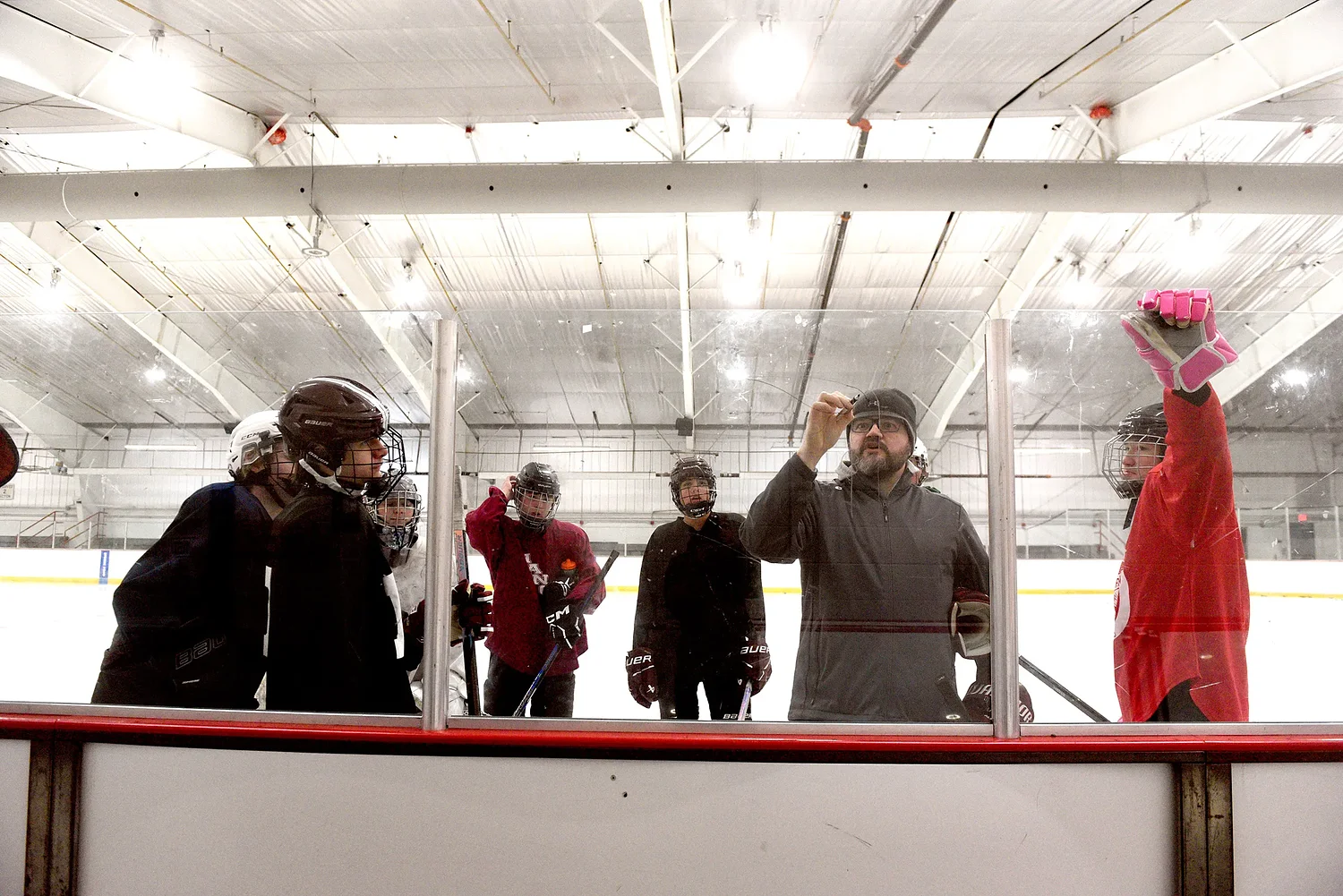 Hanover voters to decide future of JV hockey program