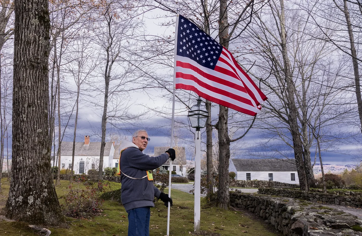 Henniker Rotary Club honors veterans with flags