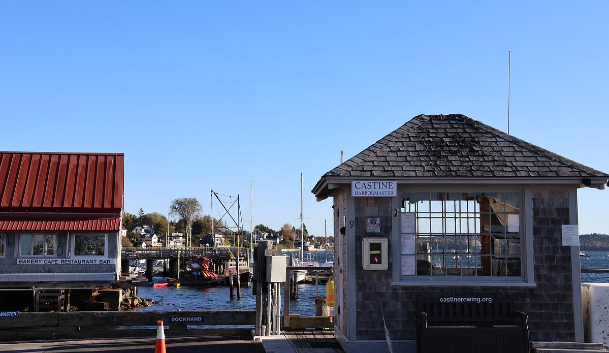 Castine to consider adding a floating breakwater to protect town dock