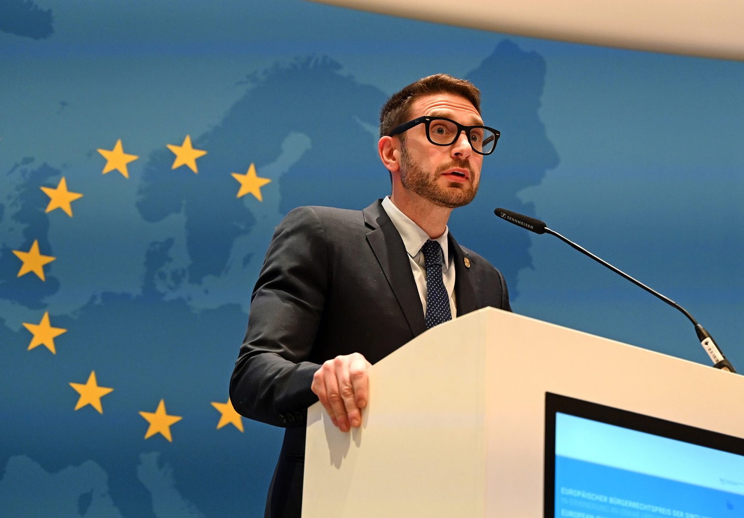 Alex Soros boosts pro-Iran conspiracy theorist Max Blumenthal on social media