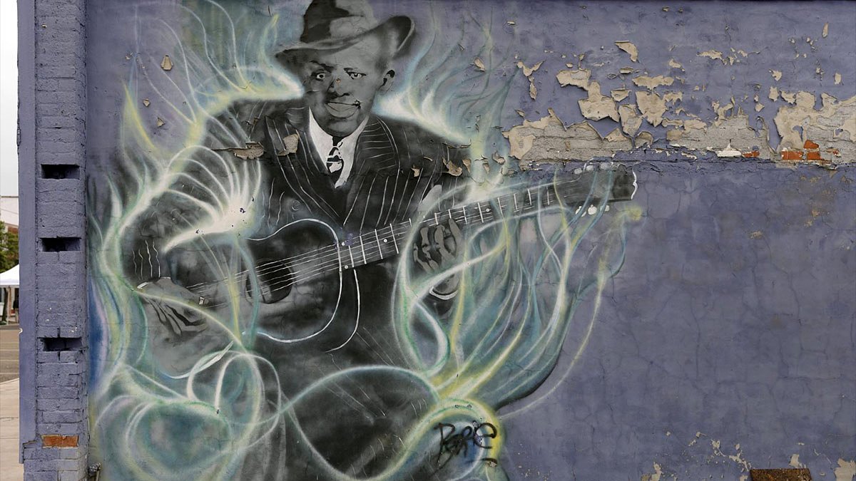 1938: Bluesman Robert Johnson dies