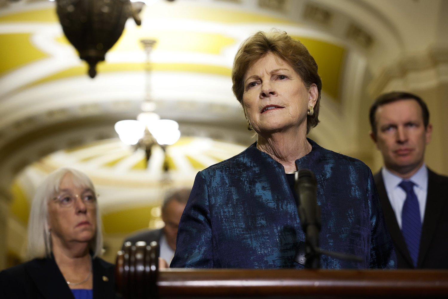 Shaheen bails out Waltz nomination, describing him as a ‘moderating force’