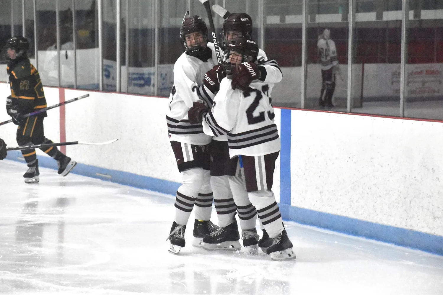 Boys hockey: Easthampton eases past Taconic, advances to WMass championship