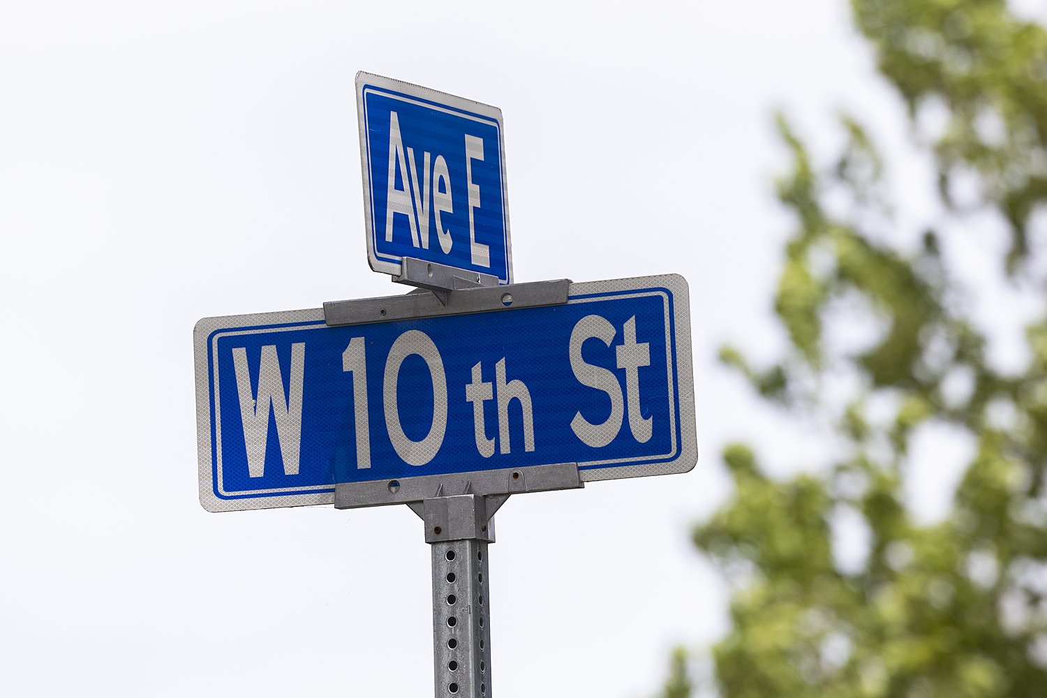 Uncontrolled intersection concerns return to Sterling council