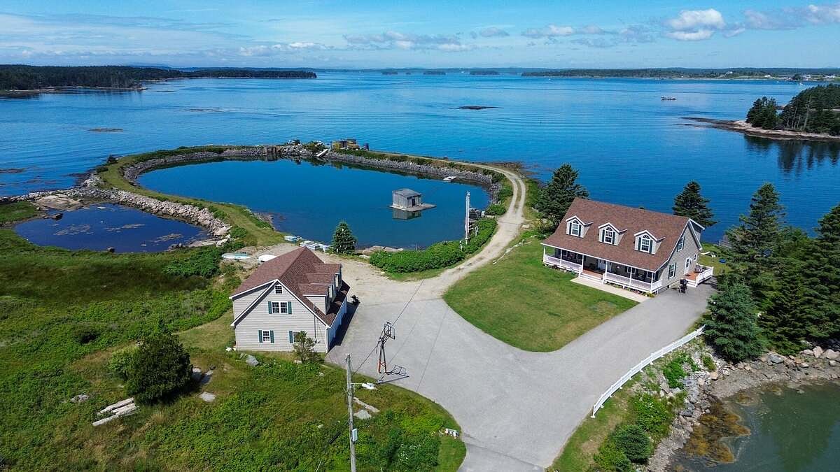 Maine’s lobster pounds are becoming wedding venues, oyster farms and homes