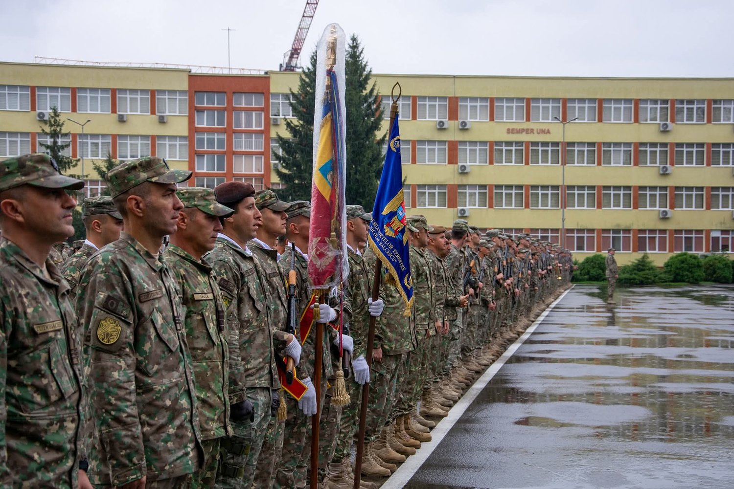 Start de an universitar la Academia Forțelor Terestre: emoție, disciplină și speranță / foto