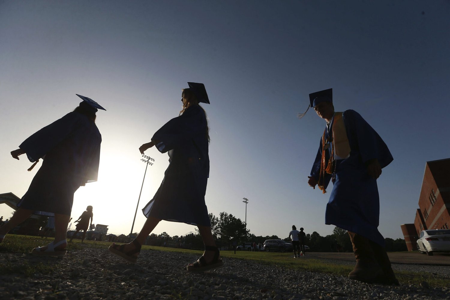 Bill that would help cover costs for learning skilled trades lands bipartisan support