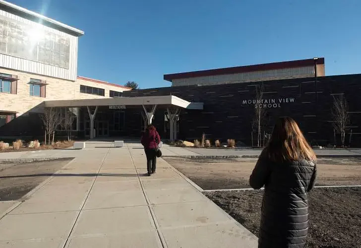Easthampton School Committee's $24.9M budget proposal prioritizes curriculum overhaul for Mountain View