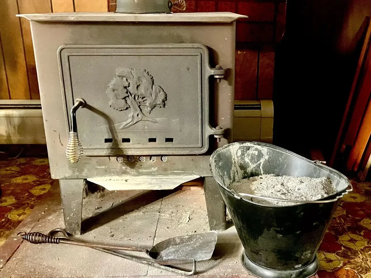What to do with ash from your wood stove