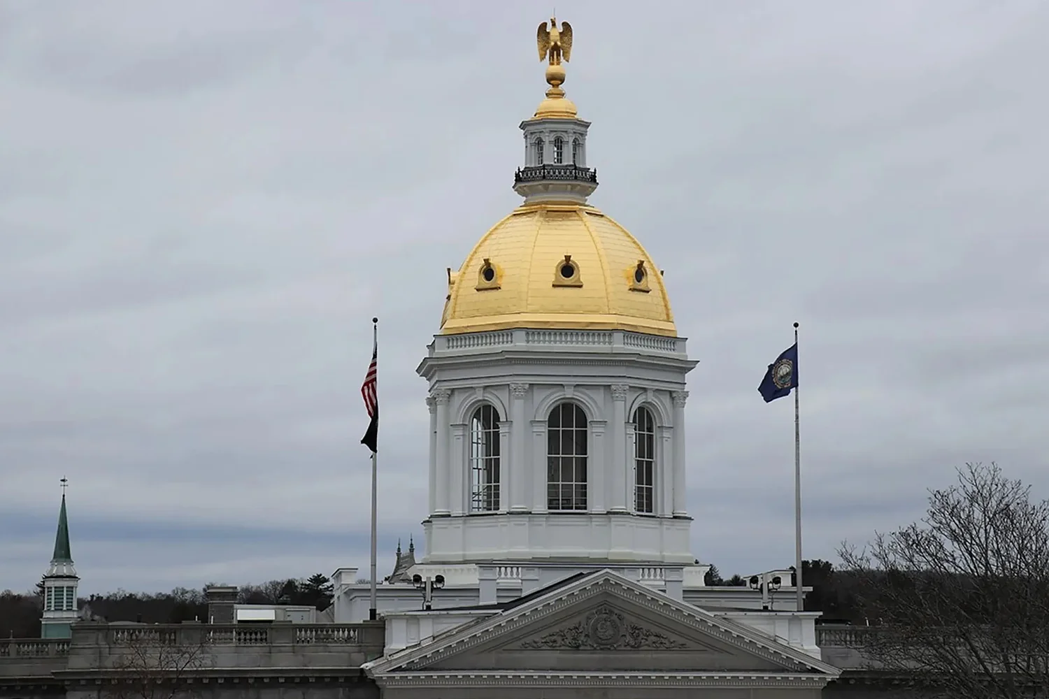 NH lawmakers approve two abortion-related bills