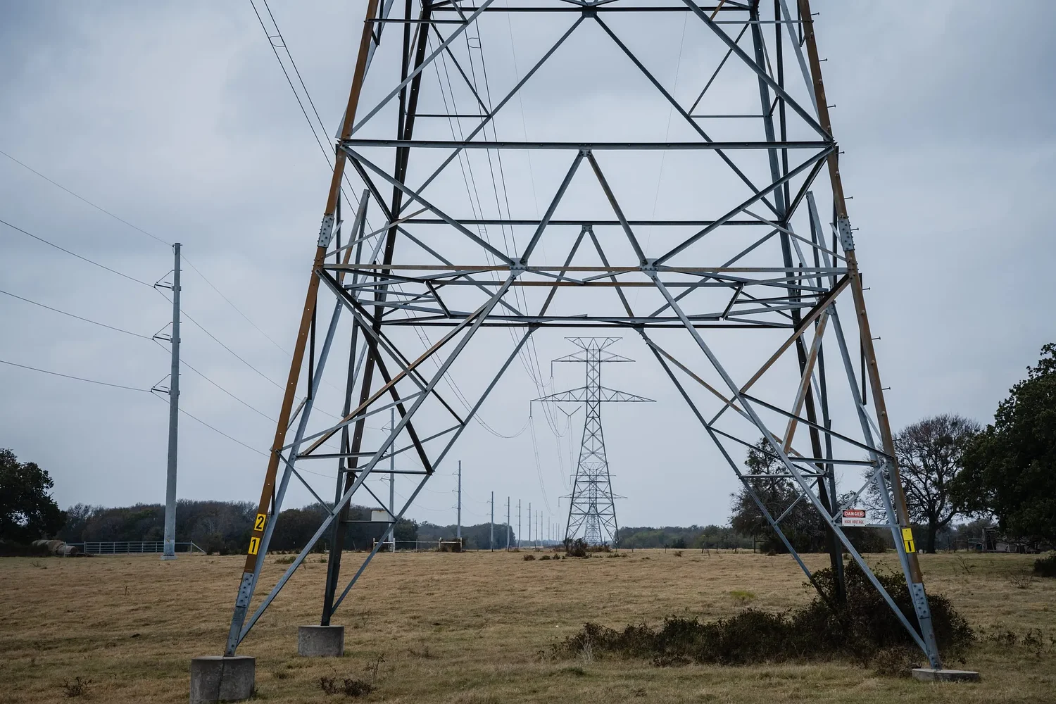 Austin weighs AI growth against power grid limits as data center demand surges
