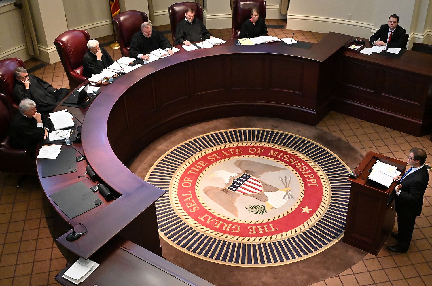 Mississippi Supreme Court revives former Gov. Phil Bryant's defamation lawsuit against Mississippi Today