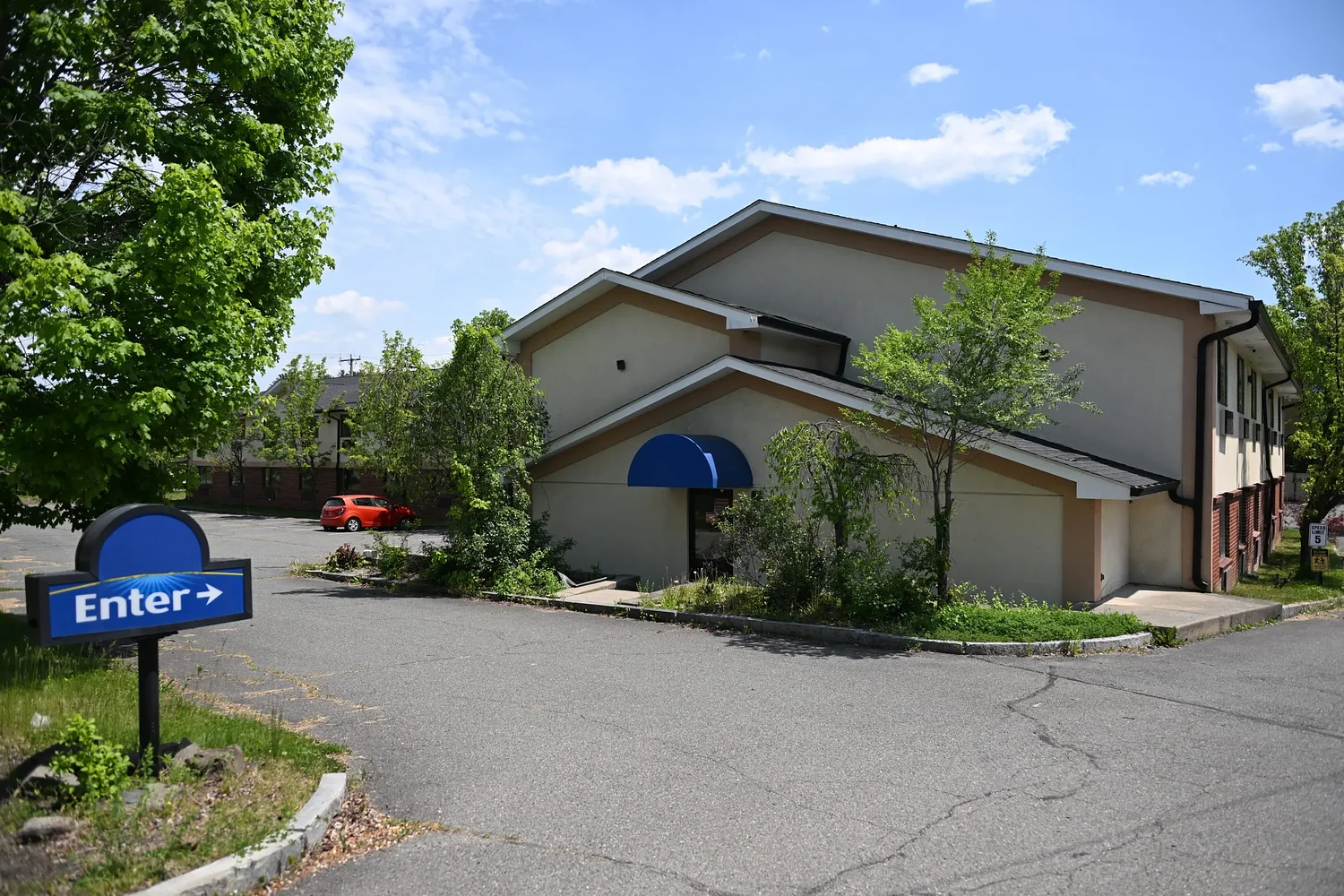 Former Days Inn in Greenfield to become City Express by Marriott