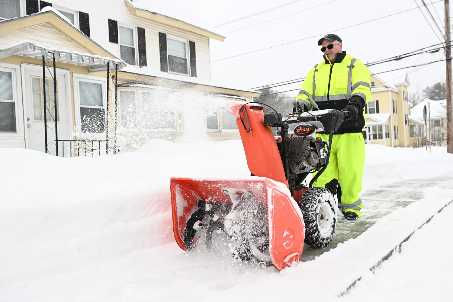 Snow cleanup gets underway