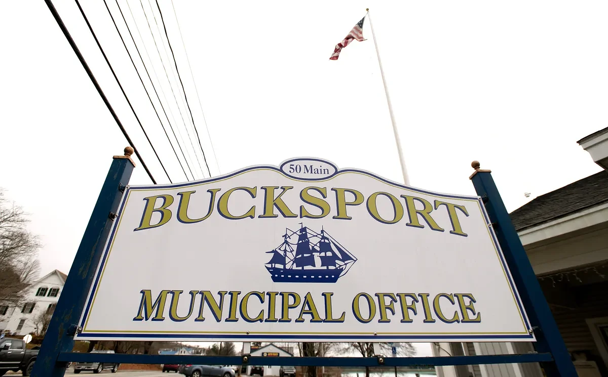 A new smart traffic light in Bucksport might ease summer traffic, but not this year