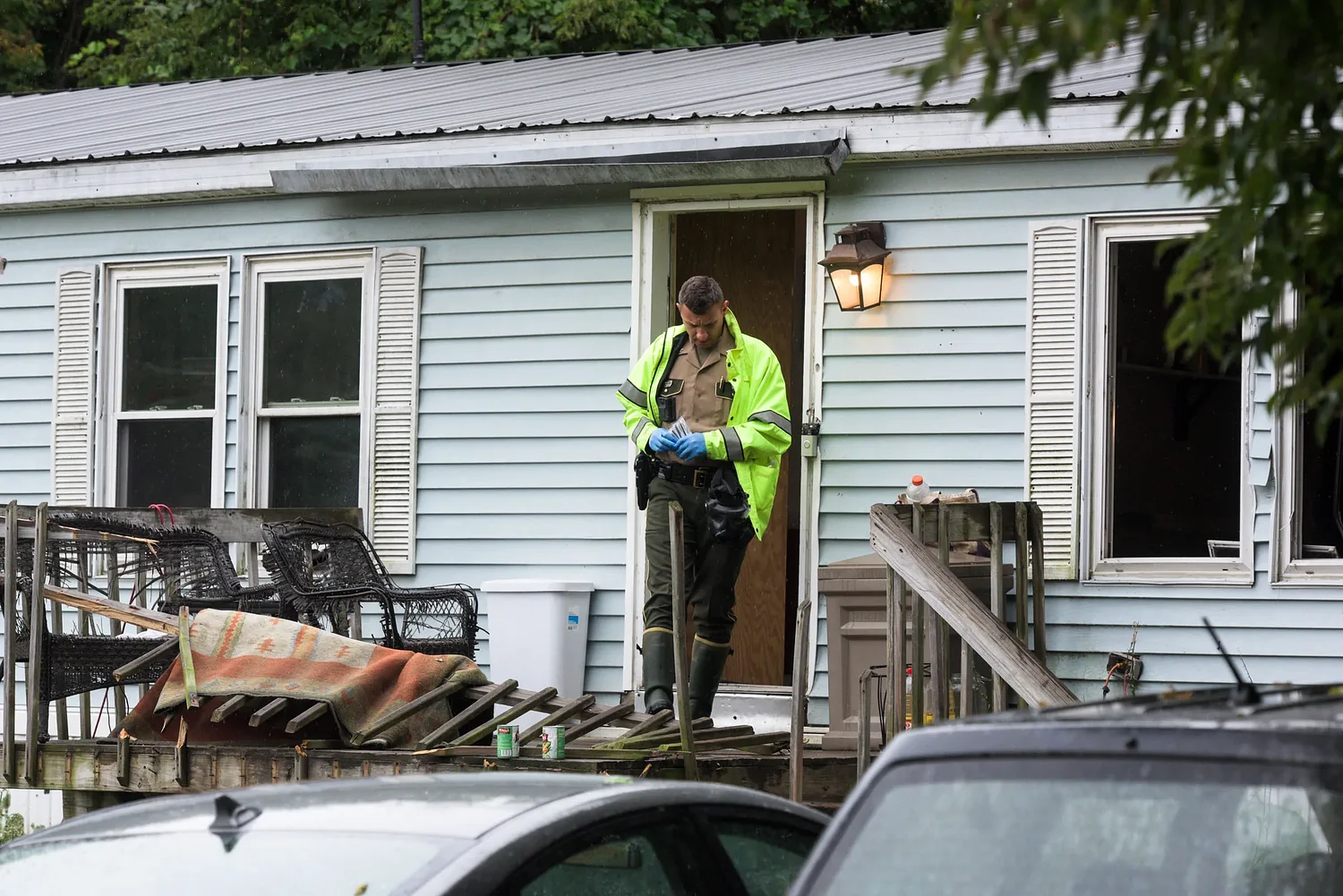 Six arrested in South Royalton drug and weapons bust