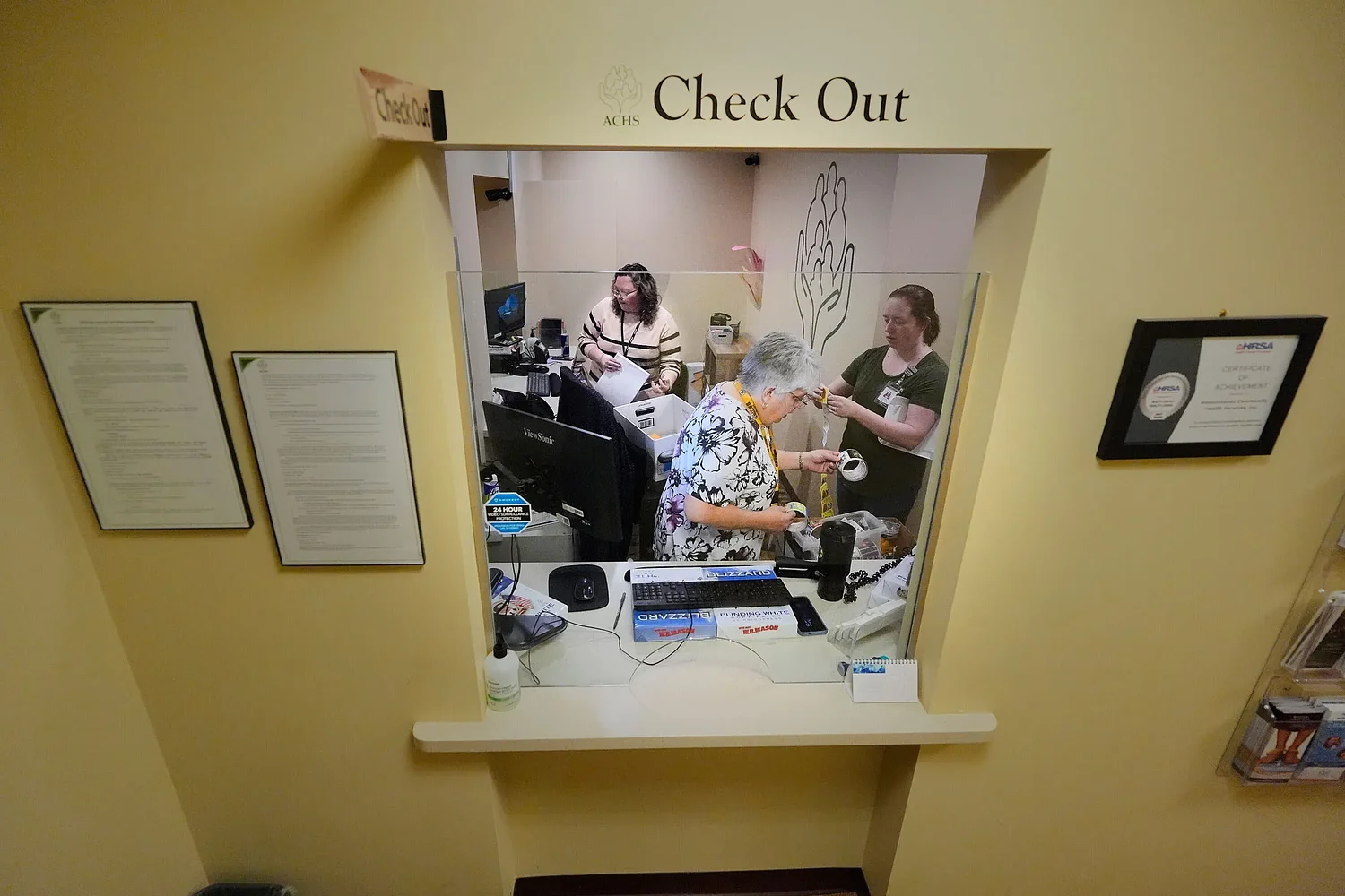 NH Republicans seek to implement Medicaid changes as Democrats work to reverse them