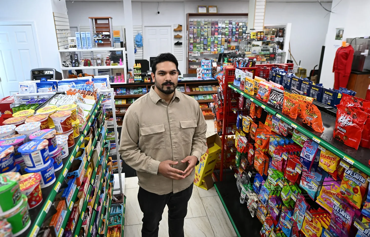 Following renovations, Greenfield’s Planet Gas opens convenience store