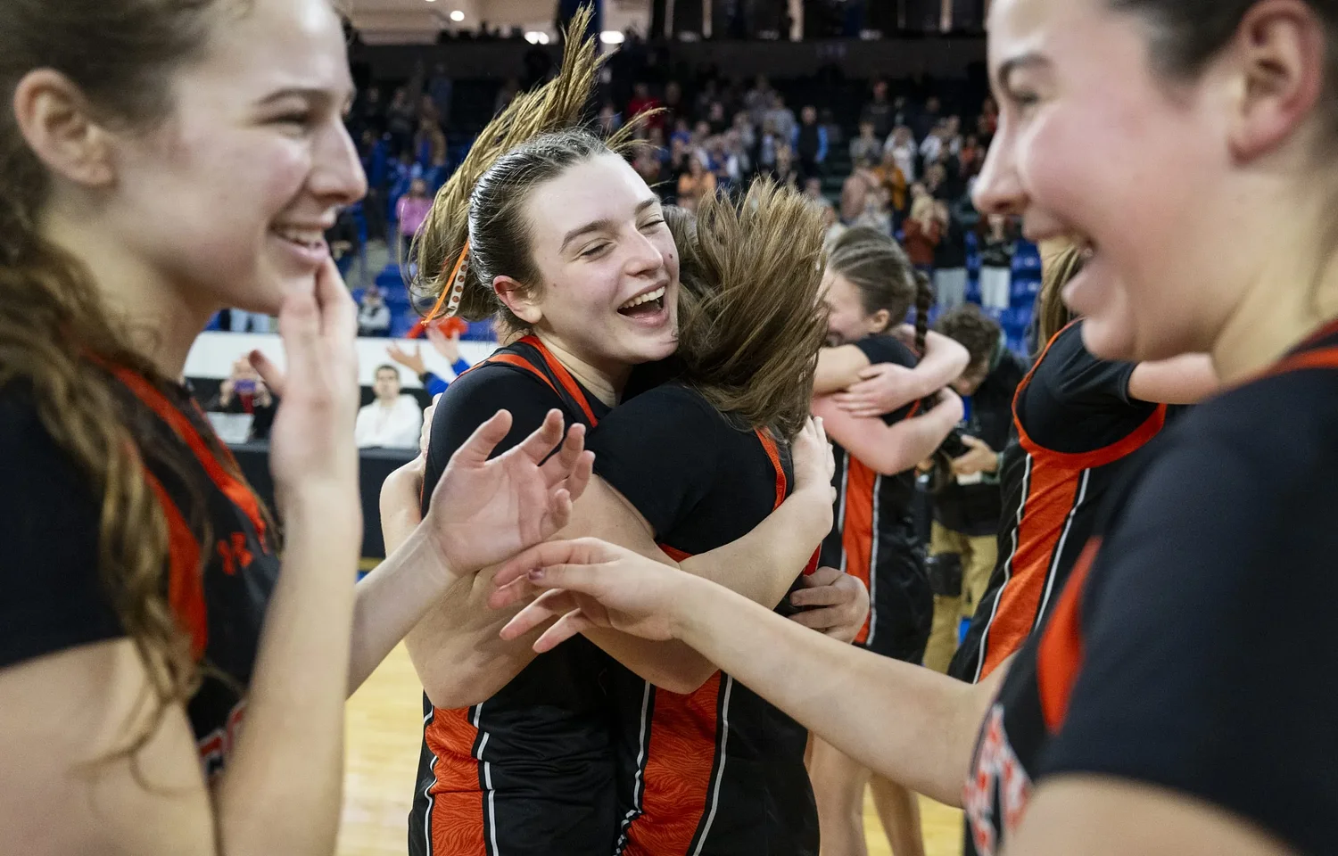 MIAA basketball: South Hadley girls defeat Frontier Regional, claim D4 state championship