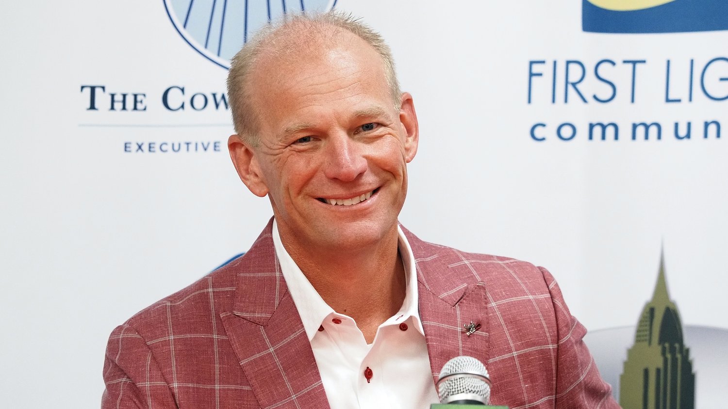 Kalen DeBoer on Alabama’s 2027 recruiting class: ‘The right people to fit our program’