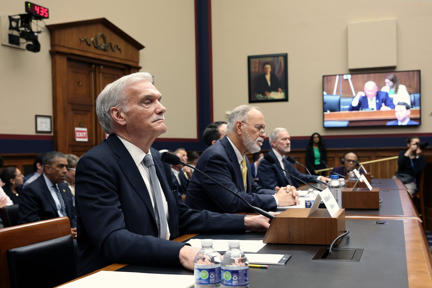 Berkeley chancellor calls Hamas-endorsing professor a ‘fine scholar’ at antisemitism hearing