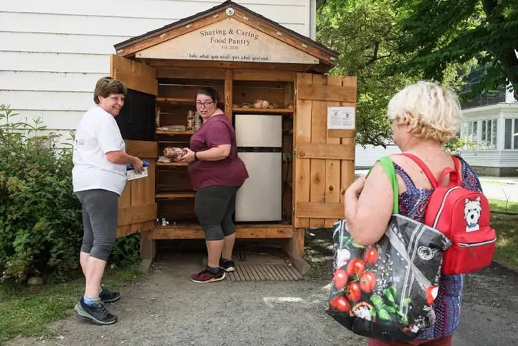 Free food assistance programs available in the Upper Valley