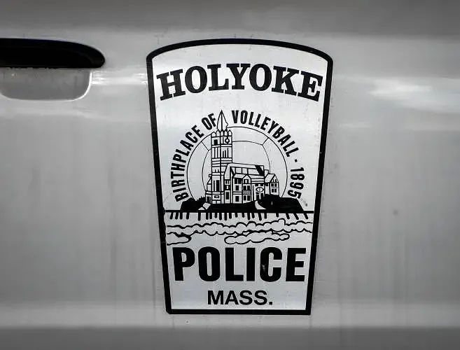 Man shot and killed in Holyoke