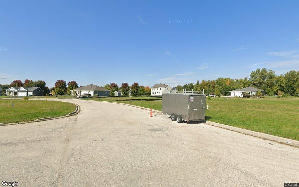 Single-family home in Sycamore sells for $472,500
