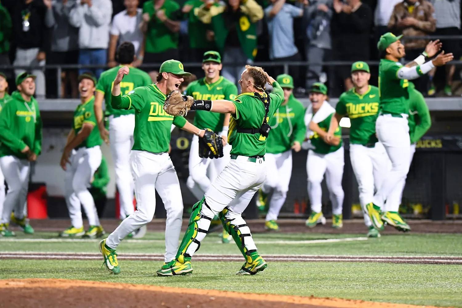 Ducks baseball squad tries to breathe easy as they head to hostile territory