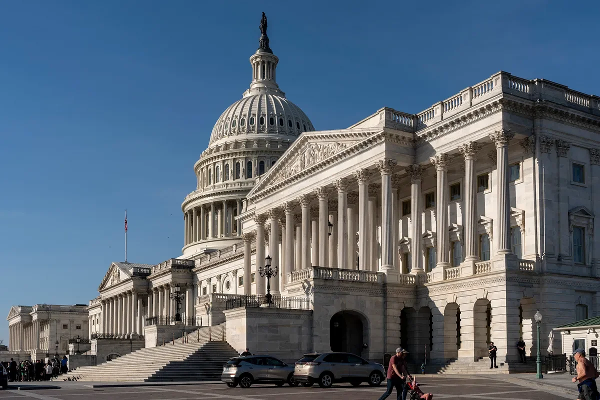 Letter: Americans should be much more concerned about the national debt