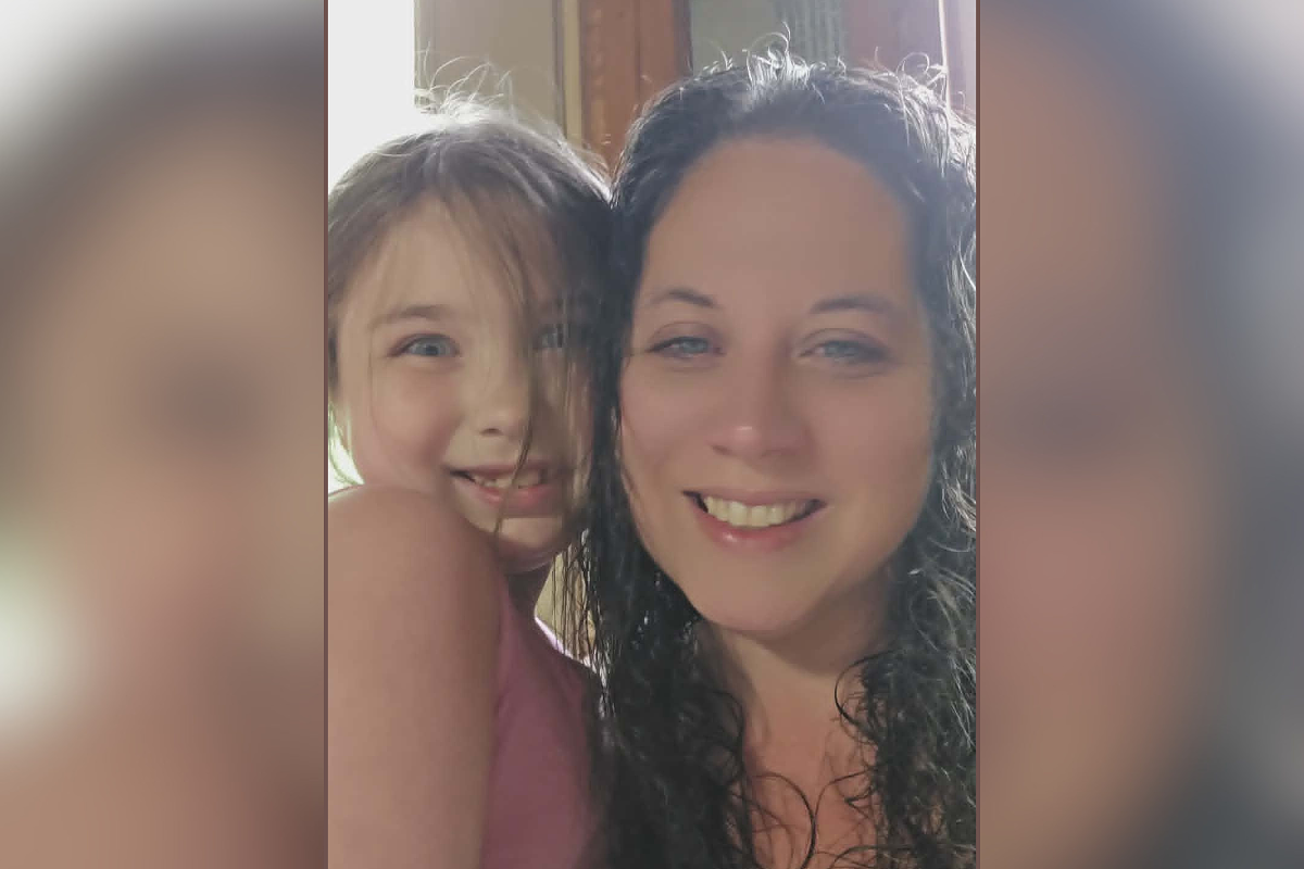 A mother and daughter saw the seconds before a Maine warden’s plane crash