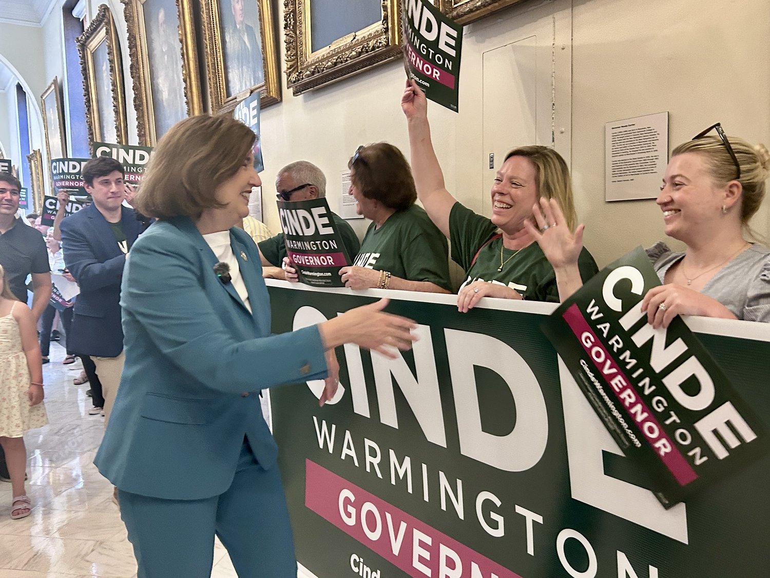 Cinde Warmington may be Democrats' only choice for governor. Do they want her?
