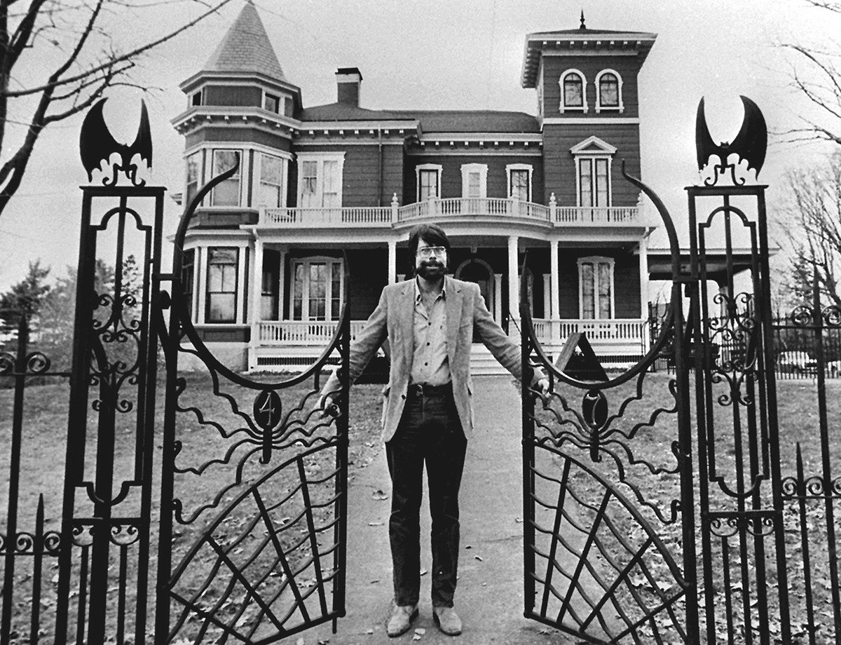 How a Maine blacksmith ended up creating the iconic gates at Stephen King’s house