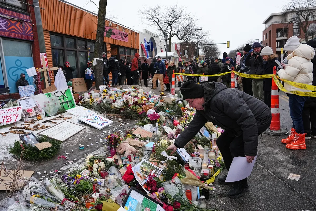 Letter: Killing of Alex Pretti raises 2nd Amendment questions for Trump administration