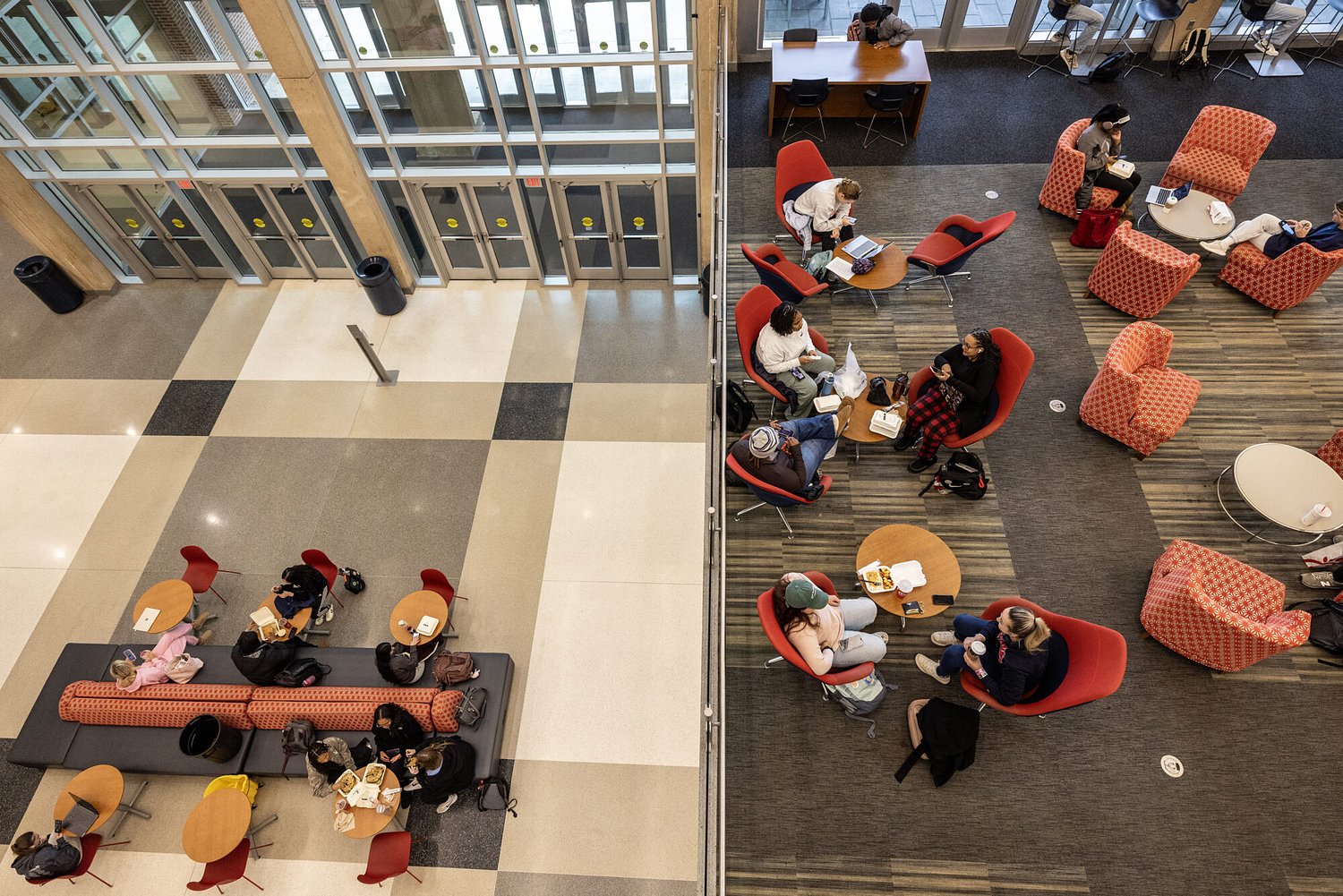 Some professors say students struggle with reading and critical thinking. This center at UM tackles a more complicated truth