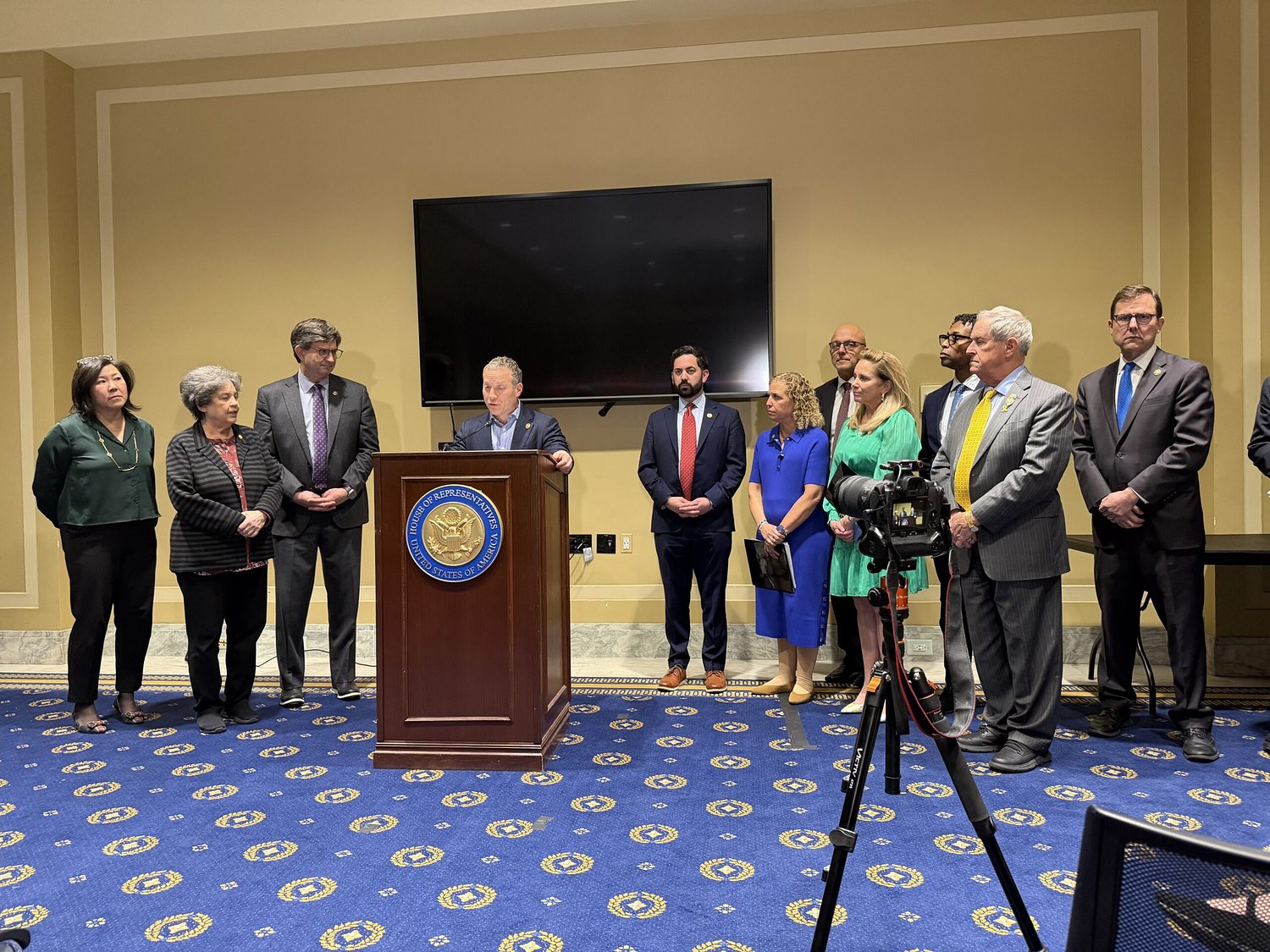Australian Jews’ warnings about rising antisemitism were ignored, U.S. lawmakers say