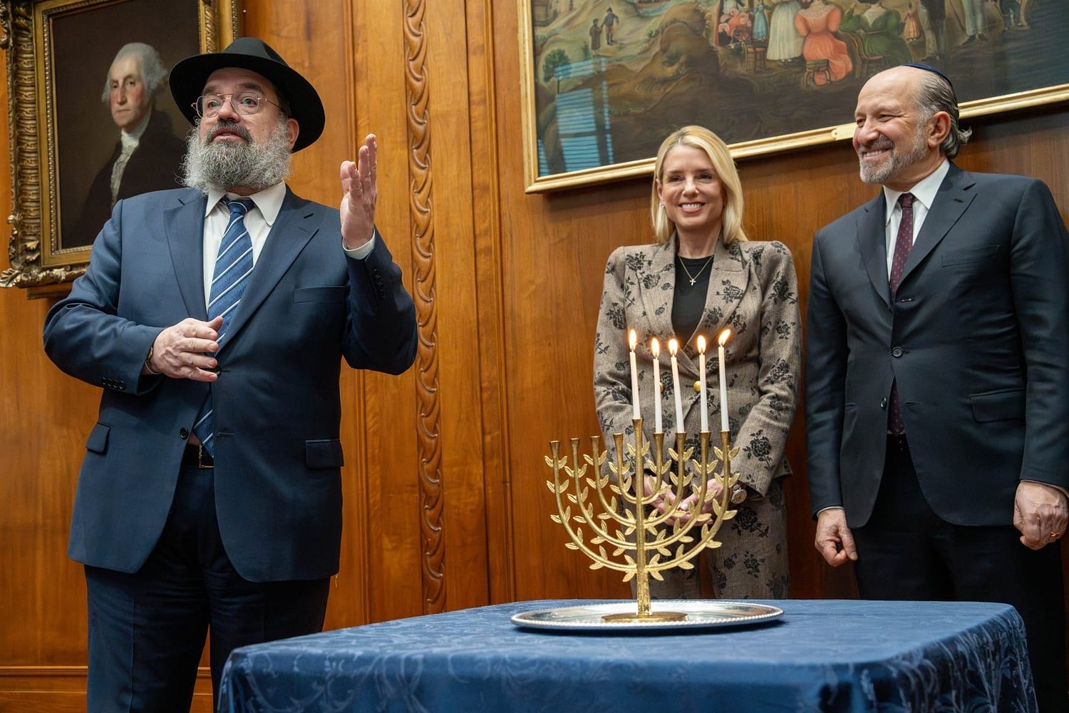 Lighting up Washington: Rabbi Levi Shemtov brings Hanukkah to the halls of power