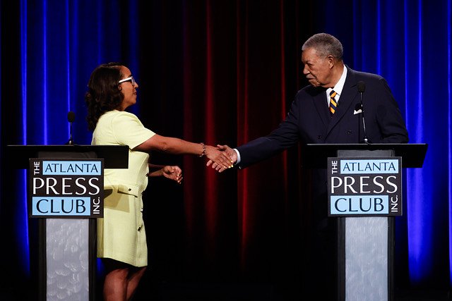 Mo Ivory defeats Robb Pitts in Democratic primary runoff for chair