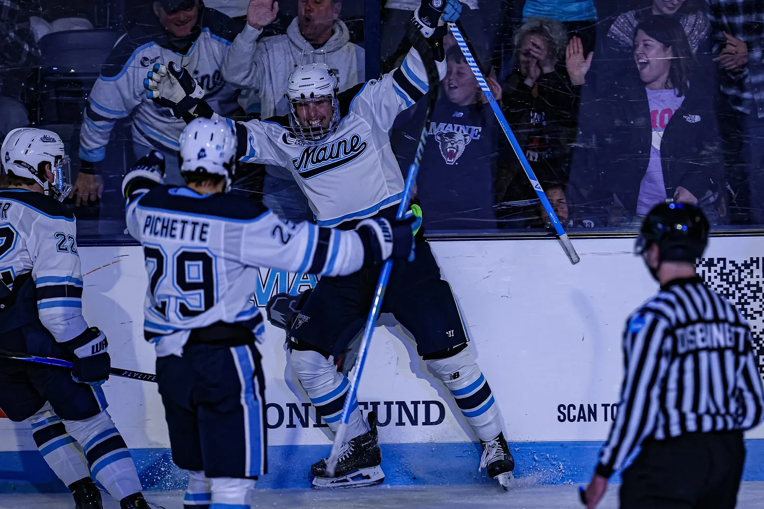 UMaine hockey upends Denver in 5-2 win on the road