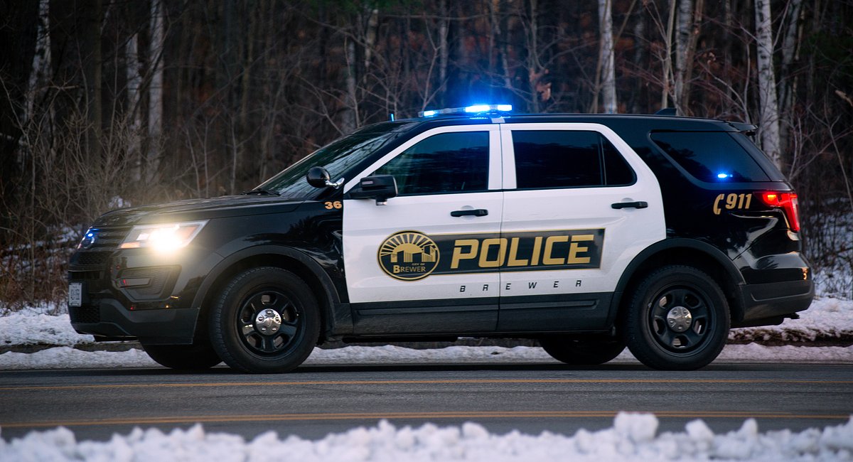 Panel says plainclothes officers should display ID after deadly Brewer shooting