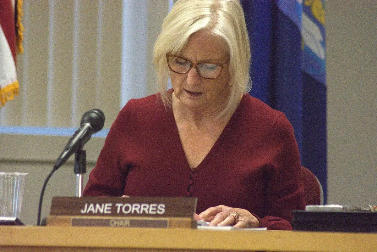 Houlton elects 2 councilors who resigned over town manager’s arrest