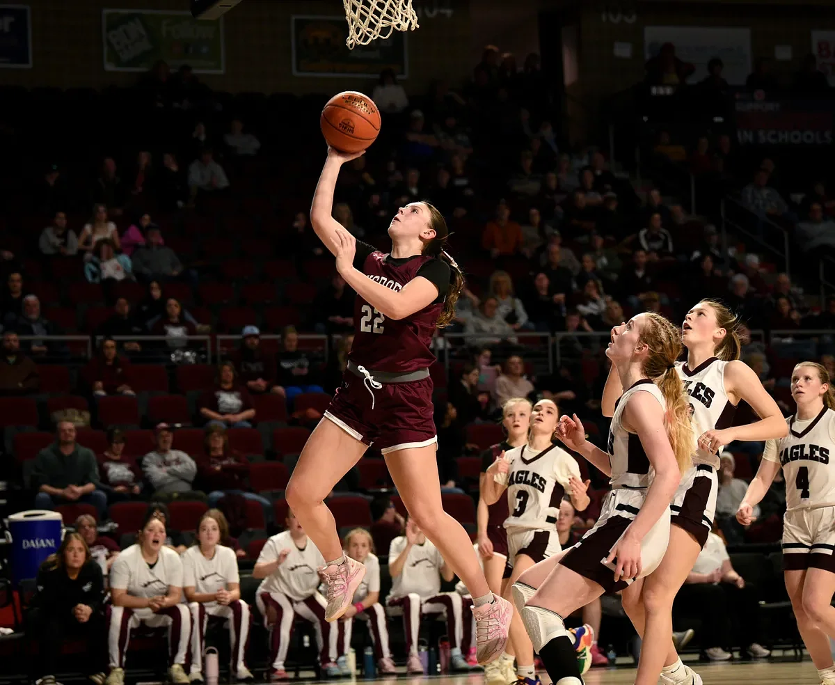 Foxcroft sophomore takes over in the 2nd half despite early foul trouble