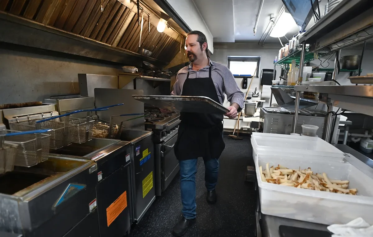 Searsport businesses are still reeling after disruptive Route 1 rebuild