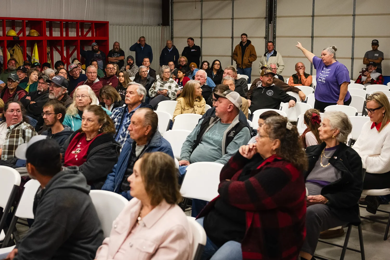 ‘They should have warned us’ says Rep. Curry at packed anti-data center meeting